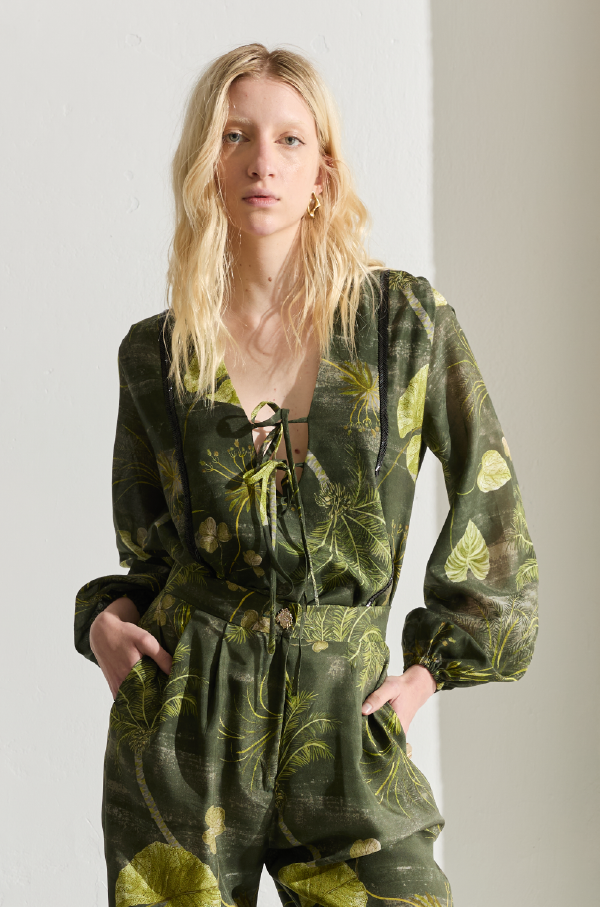 SAGE TOP